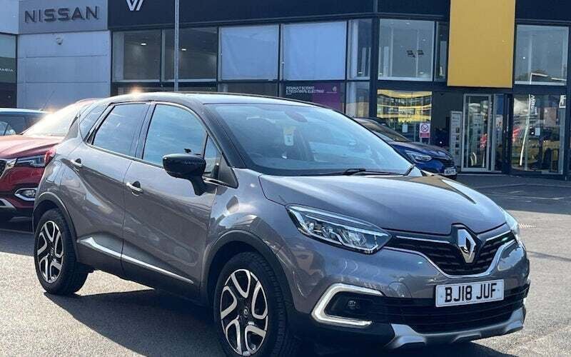Used 2017 Renault Captur Dynamique SUV | £10,345 (Fair price) - Image 1/3