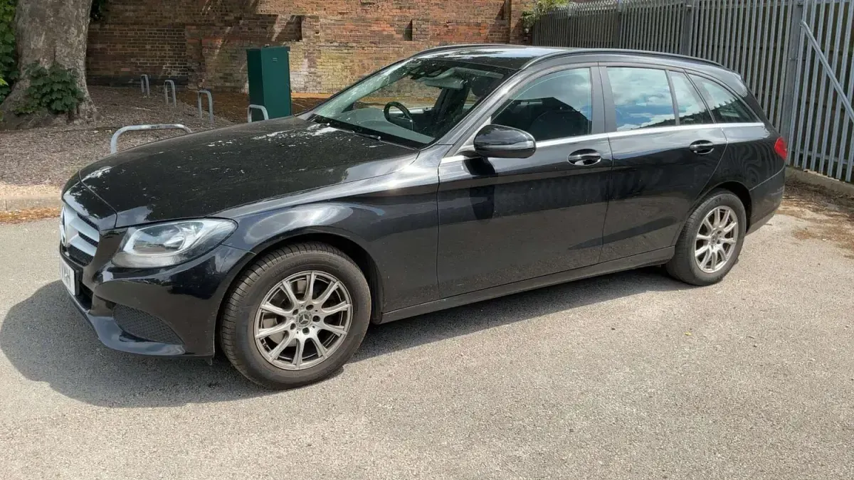 Used Mercedes C200 SE 2018 Black Estate