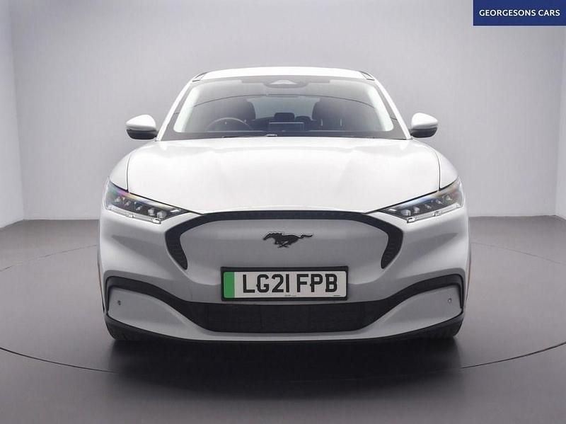 Used Ford Mustang Mach-E Standard Range 197 kW (269 HP) 2021 White SUV