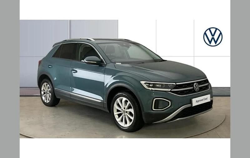 Blue Used 2022 VW T-Roc Style SUV | £19,863 (Fair price) - Image 1/4