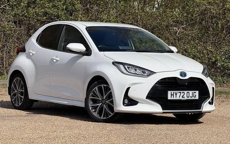 Used Toyota Yaris Hybrid 116 HP (85 kW) 2024 Hatchback