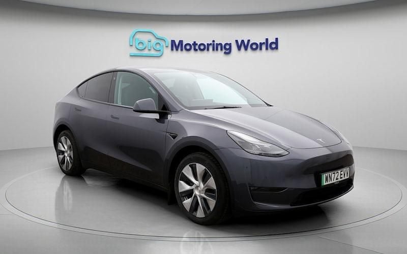 Used 2025 Tesla Model Y Long Range AWD SUV | £24,800 (Super price) - Image 1/4