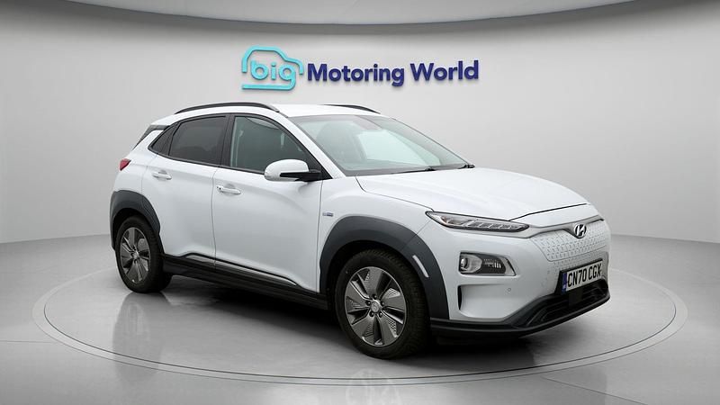 Used Hyundai Kona Premium SE 150 kW (204 HP) 2020 White SUV