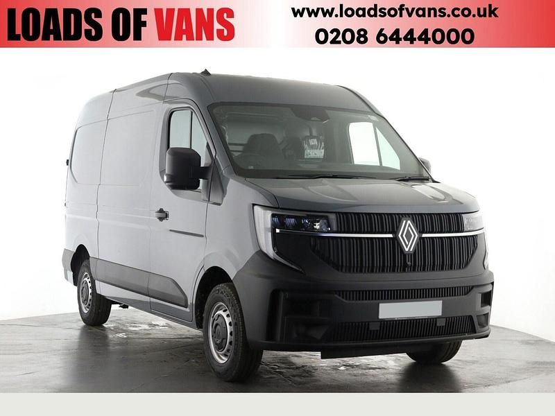 Grey New 2025 Renault Master Van | £25,480 (Fair price) - Image 1/4