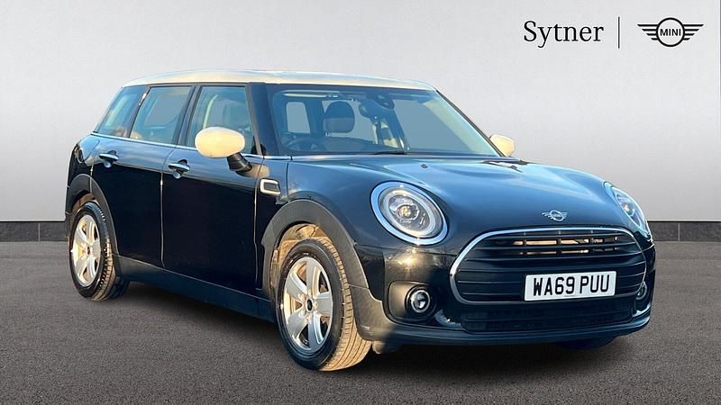 Used Mini Cooper Clubman Classic 134 HP (98 kW) 2019 Black Estate