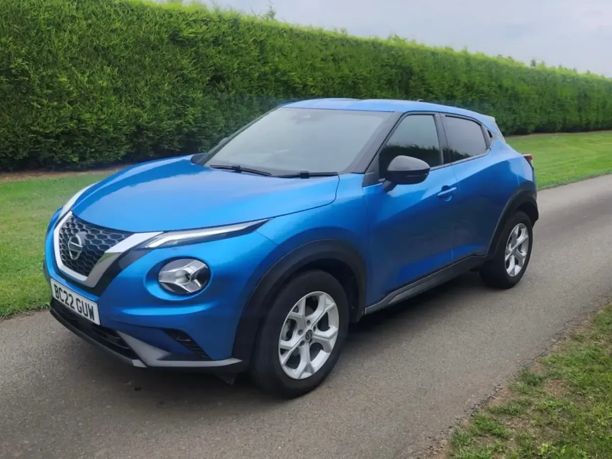 Used Nissan Juke N-Connecta 2022 Blue SUV
