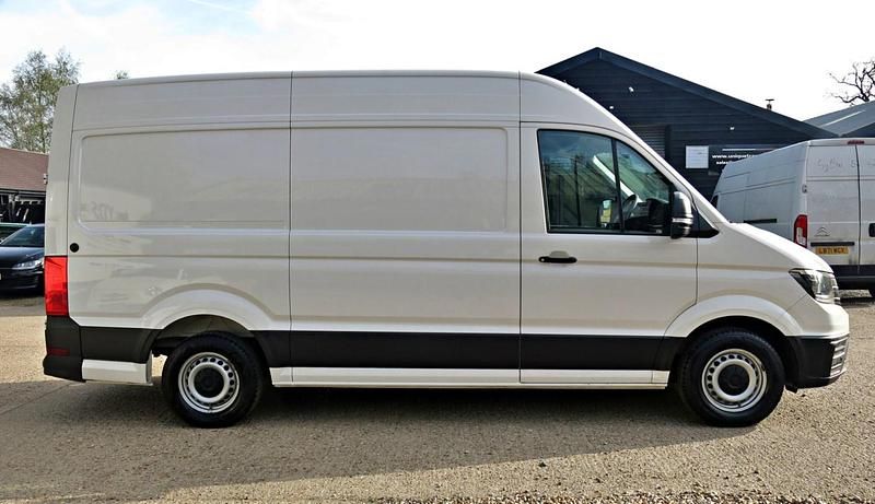 Used VW Crafter Trendline 140 HP (102 kW) 2021 White Van