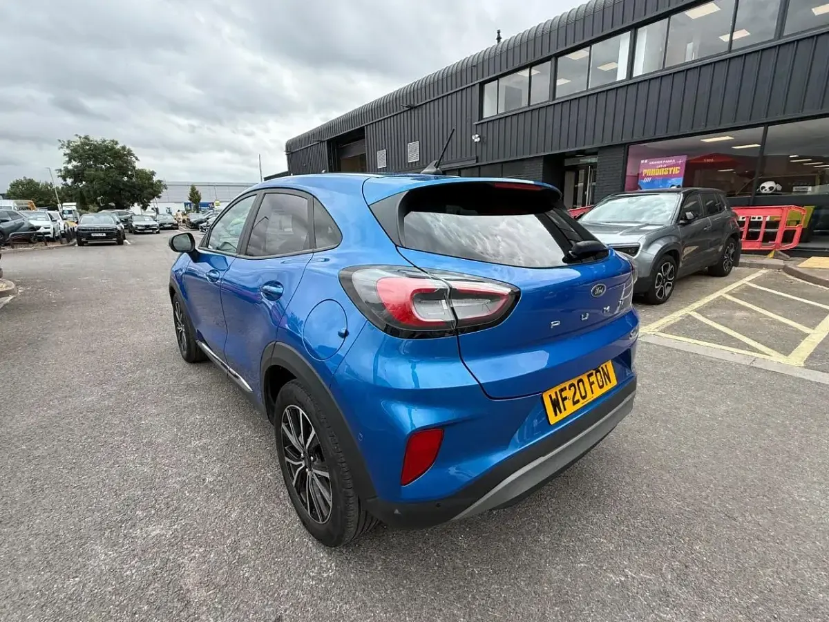 Used Ford Puma 123 HP (90 kW) 2020 Blue SUV