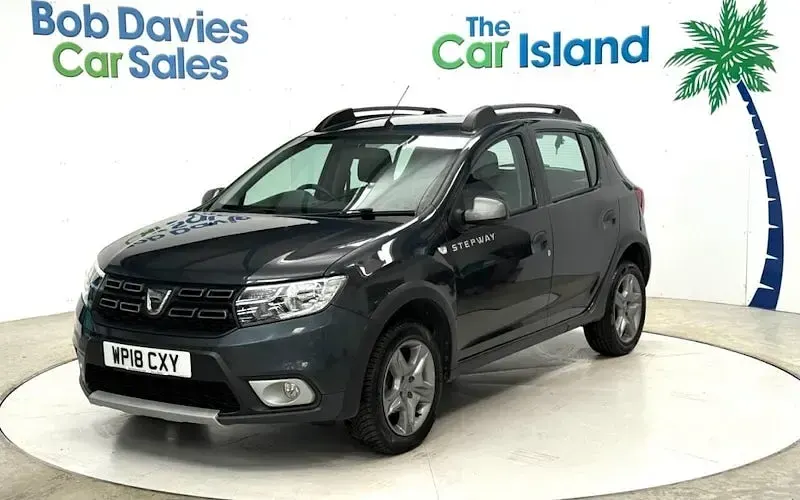 Used Dacia Sandero Lauréate 90 HP (66 kW) 2018 Grey Hatchback