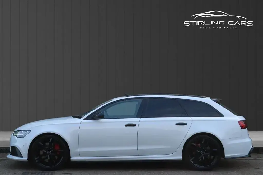Begagnad Audi RS6 Design 560 HK (411 kW) 2016 Vit Kombi