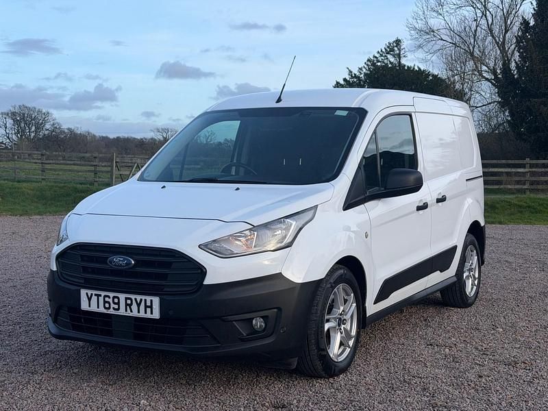Used Ford Transit Connect 100 HP (73 kW) 2019 White MPV