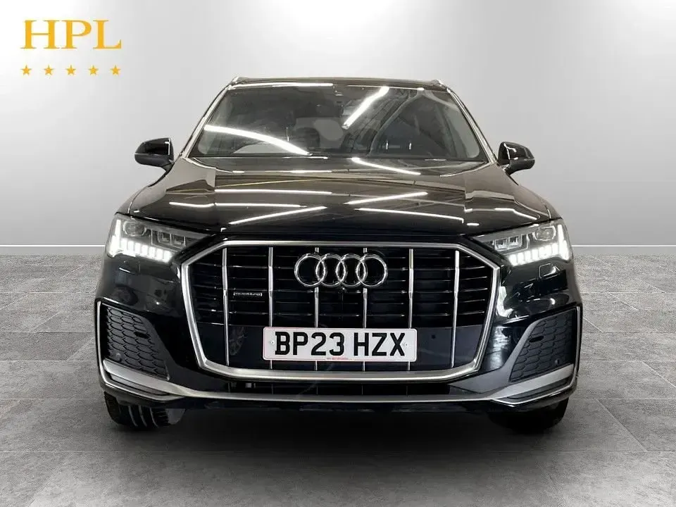 Used Audi Q7 S-Line 231 HP (169 kW) 2023 Black SUV