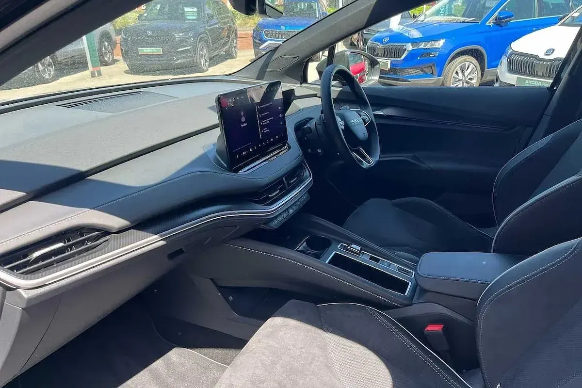 Used Skoda Elroq SportLine 154 kW (210 HP) 2025 Black magic pearl effect SUV