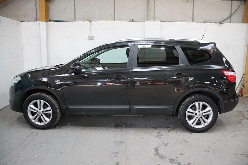 Used Nissan Qashqai +2 N-TEC 2010 Black SUV
