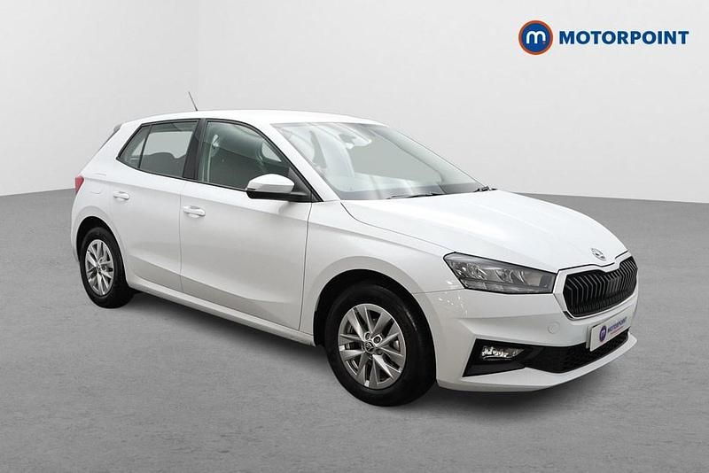 White Used 2023 Skoda Fabia Comfort Hatchback | £11,899 (Super price) - Image 1/4