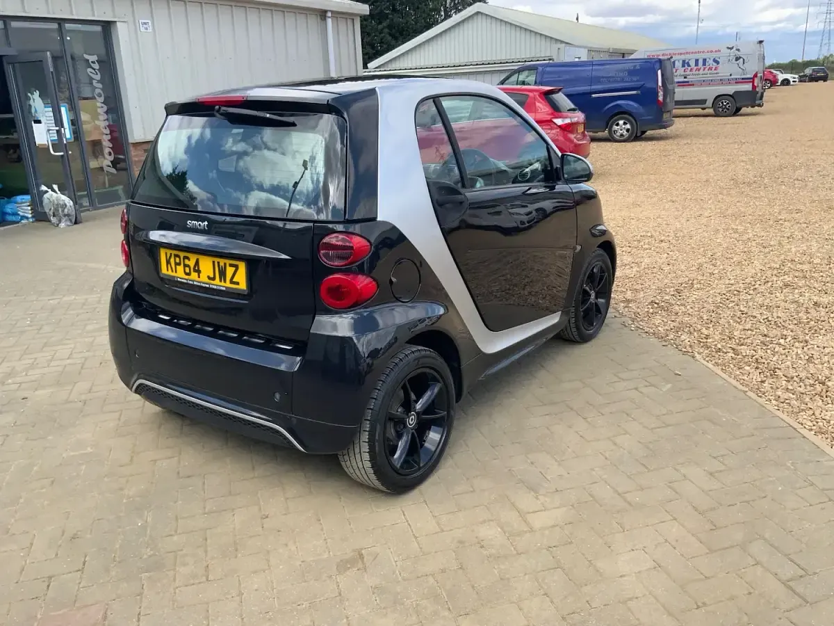 Used Smart ForTwo Coupé 84 HP (61 kW) 2014 Black Coupe