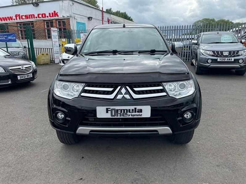 Used Mitsubishi L200 175 HP (128 kW) 2014 Black Pickup