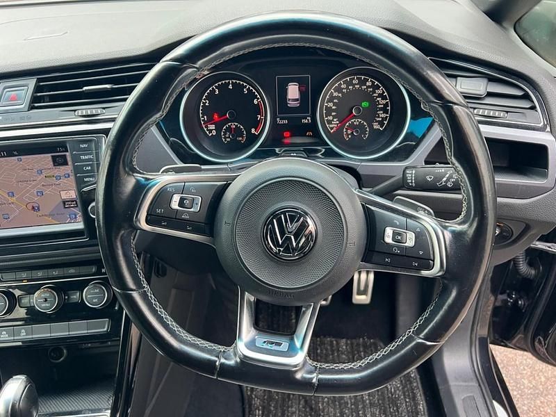Used VW Touran R-line 150 HP (110 kW) 2017 Black MPV