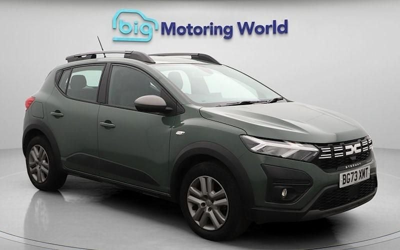 Used 2024 Dacia Sandero Expression Hatchback | £12,516 (Good price) - Image 1/4