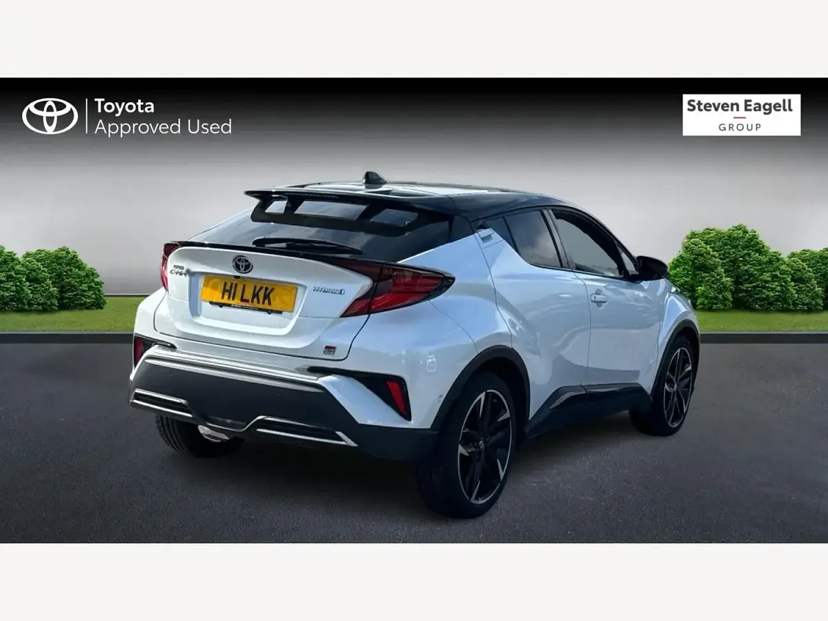 Used Toyota C-HR Sport 2023 White SUV