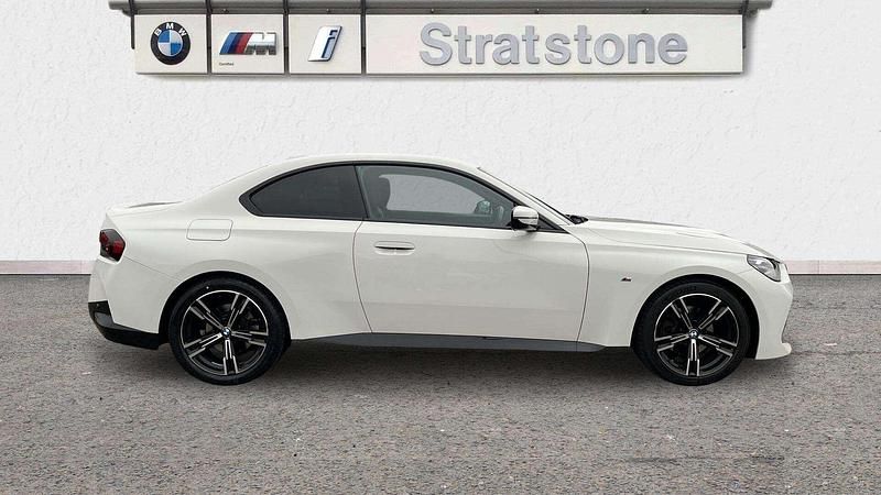 Used BMW 220 M Sport 192 HP (141 kW) 2022 White Coupe