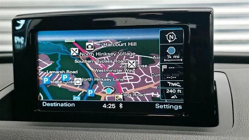 Begagnad Audi Q3 S-Line 177 HK (130 kW) 2013 Blå SUV