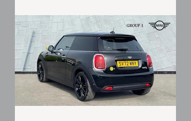 Used Mini Cooper S Level 3 135 kW (184 HP) 2022 Black Hatchback