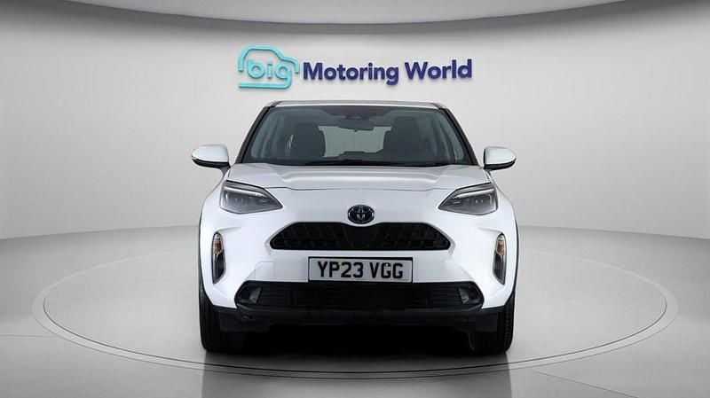 Used Toyota Yaris Cross 116 HP (85 kW) 2023 White SUV