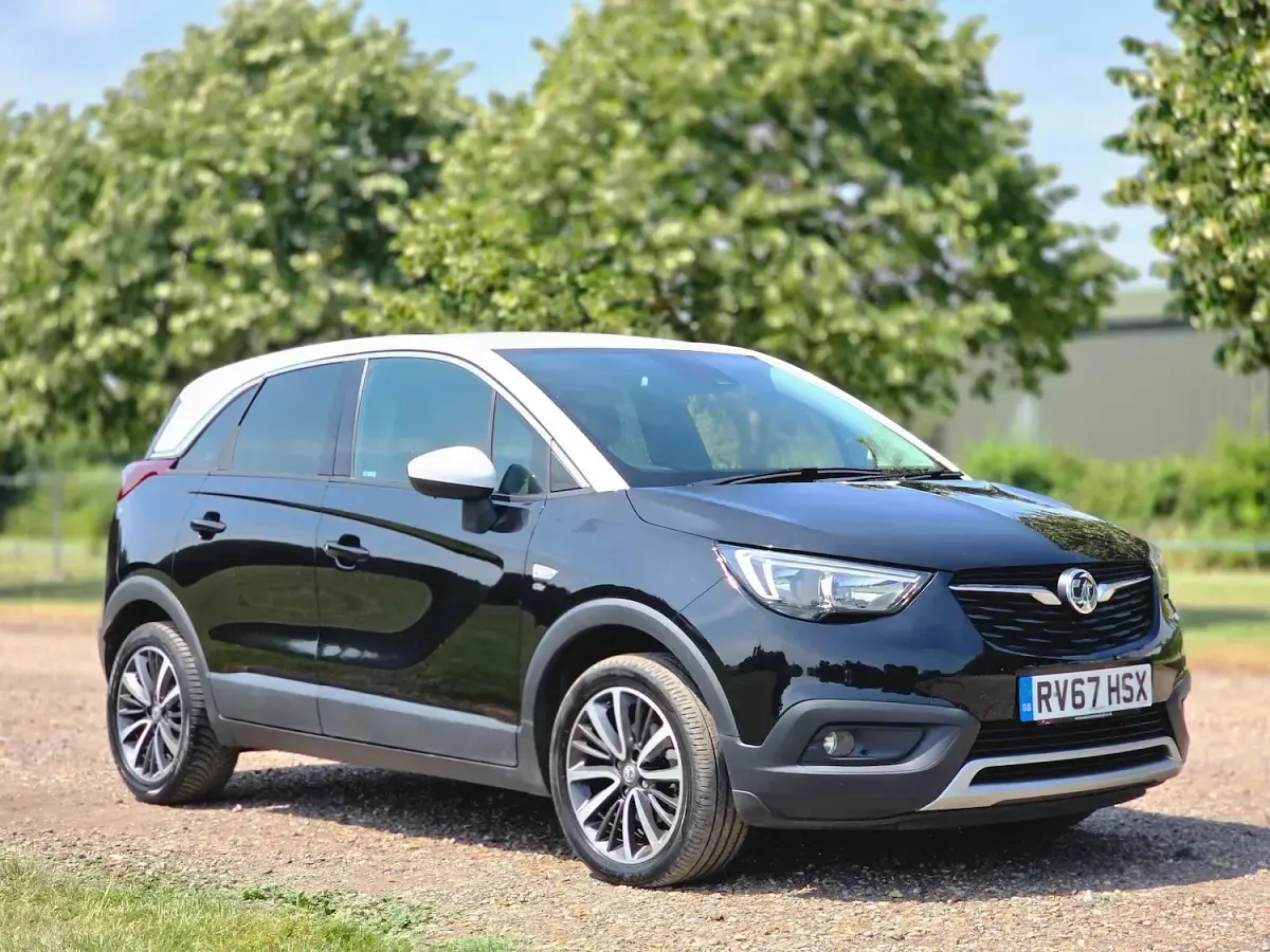 Used Vauxhall Crossland X Elite 110 HP (80 kW) 2017 Black SUV