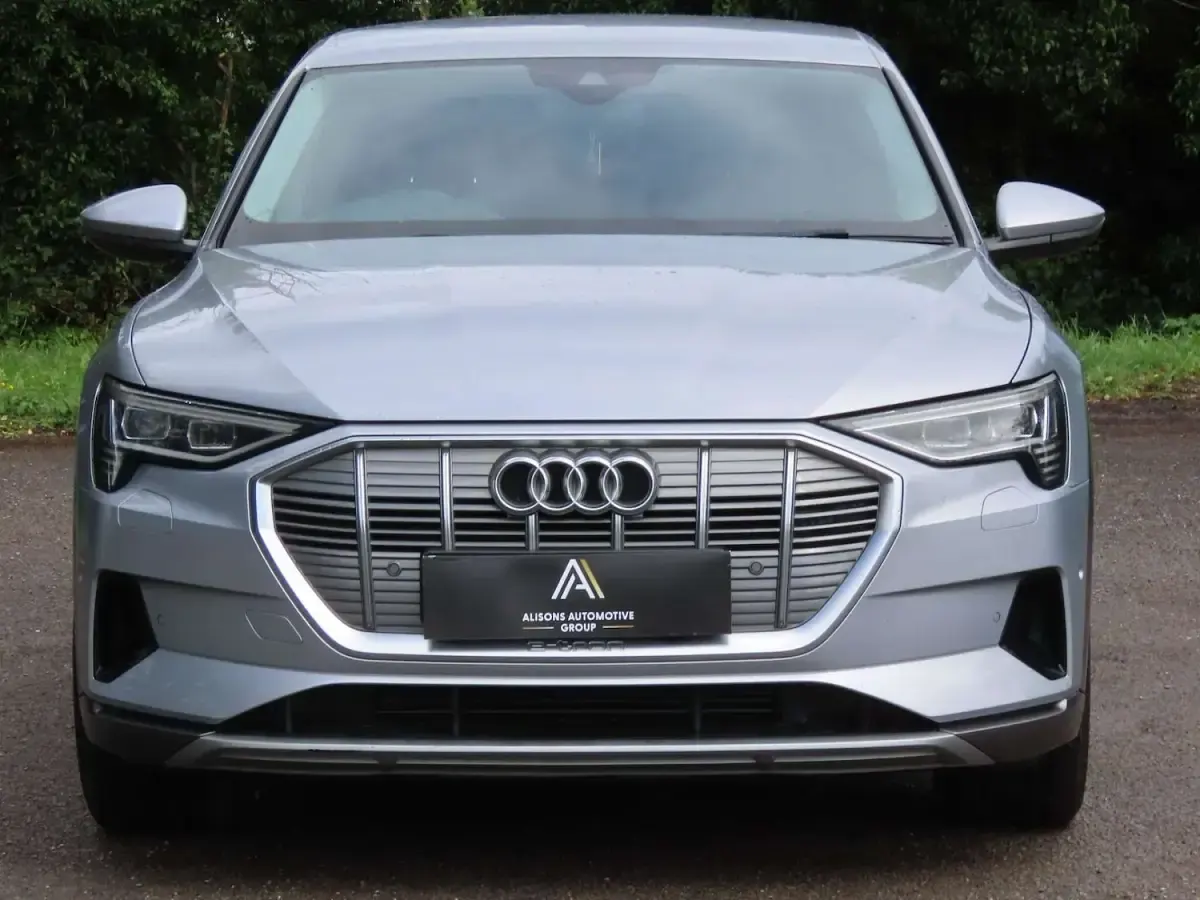 Used Audi e-tron Advanced 230 kW (313 HP) 2020 Silver SUV