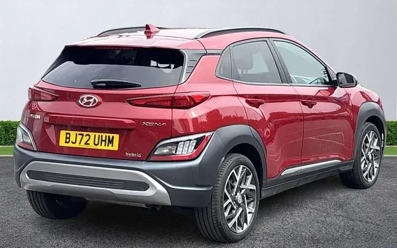 Used Hyundai Kona Premium 141 HP (103 kW) 2022 Red SUV