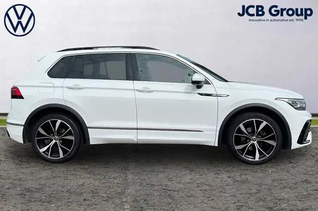 Used VW Tiguan R-line 150 HP (110 kW) 2022 White SUV