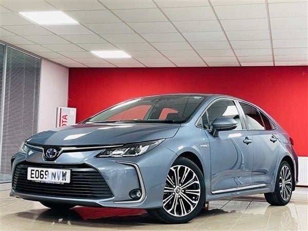 Grey Used 2019 Toyota Corolla Design Sedan | £18,490 (Fair price) - Image 1/1