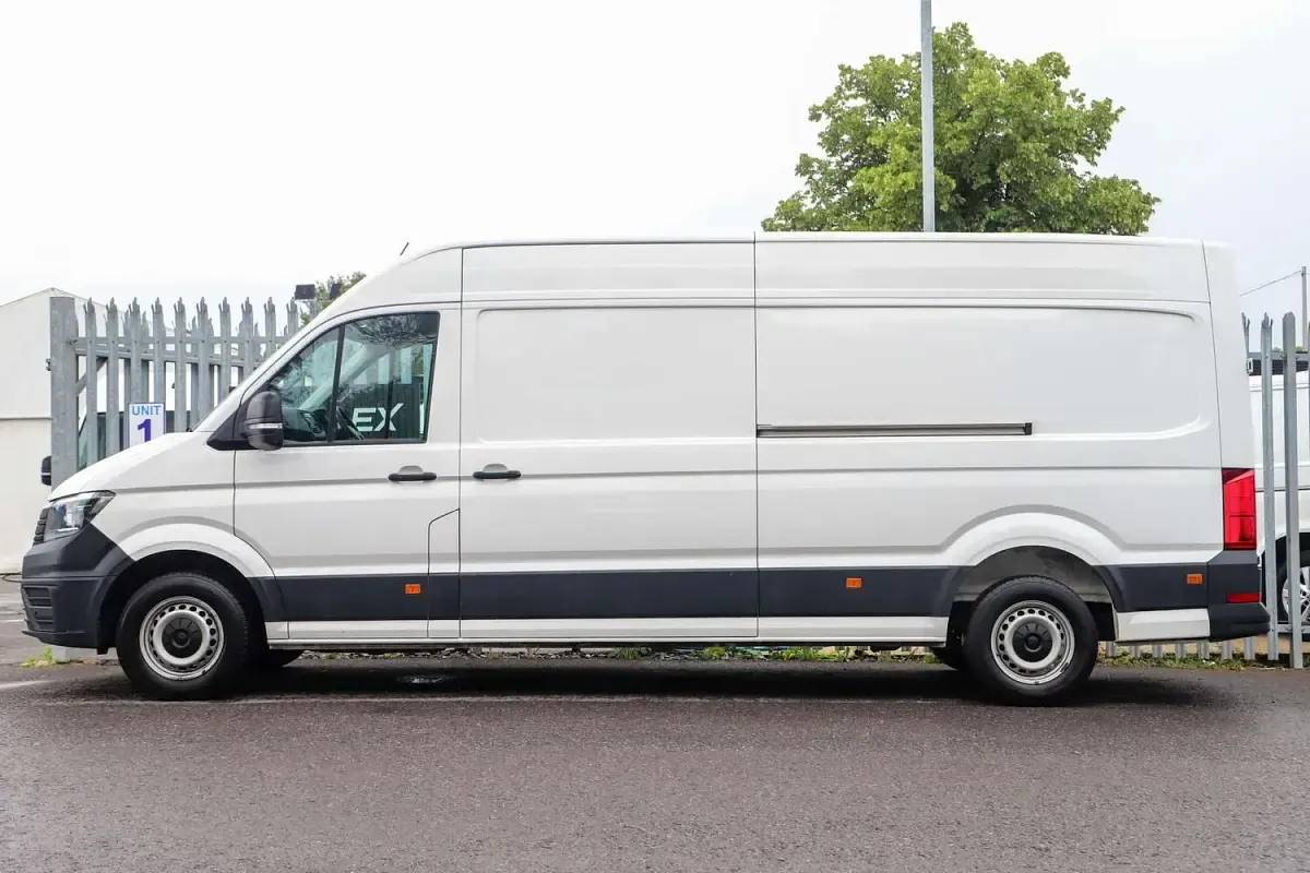 Used VW Crafter Startline 102 HP (75 kW) 2023 White Van