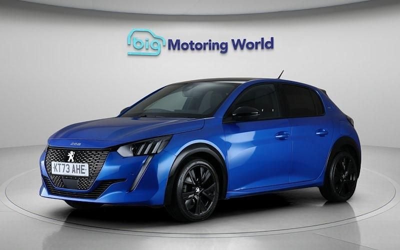 Used Peugeot 208 GT 102 HP (75 kW) 2023 Blue Hatchback