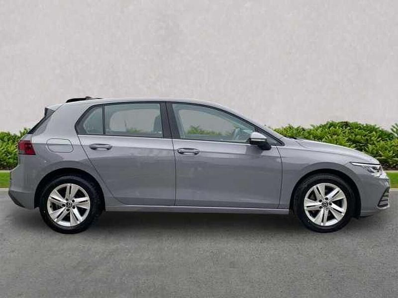 Used VW Golf VIII 110 HP (80 kW) 2024