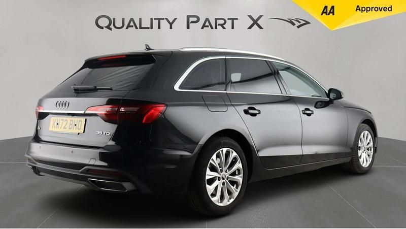 Used Audi A4 Comfort 163 HP (119 kW) 2022 Black Estate