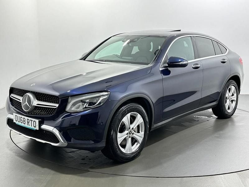 Used Mercedes GLC250 Premium 211 HP (155 kW) 2018 Blue Coupe