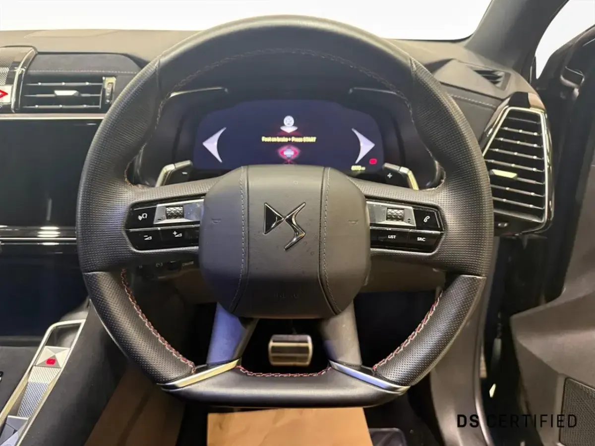 Used DS Automobiles DS7 Crossback Performance Line Plus 129 HP (94 kW) 2024 Blue SUV