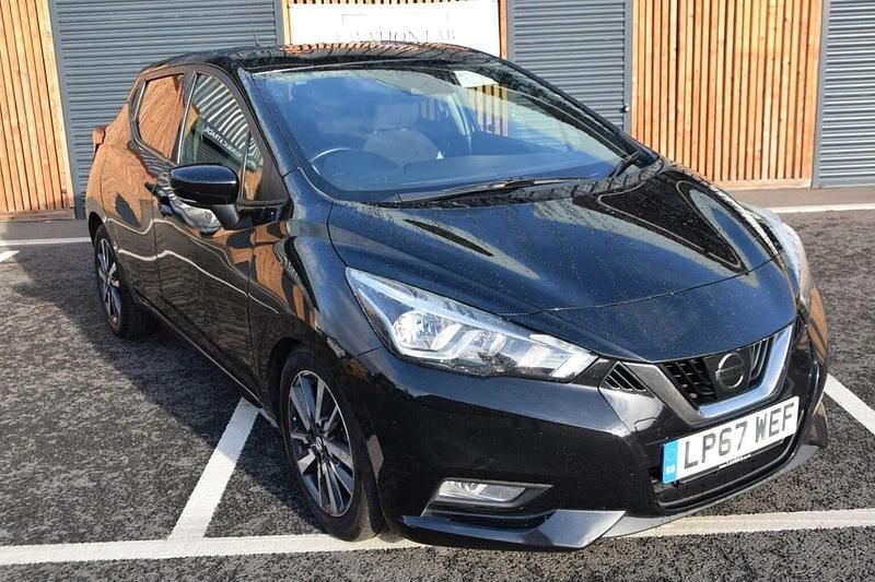 Used Nissan Micra N-Connecta 90 HP (66 kW) 2018 Black Hatchback