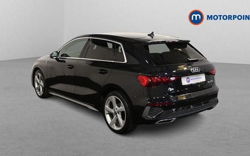 Usado Audi A3 Sportback S-Line 150 HP (110 kW) 2024 Citadino