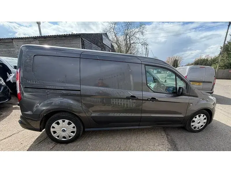 Usado Ford Transit Connect Trend 100 HP (73 kW) 2022 Cinzento Monovolume