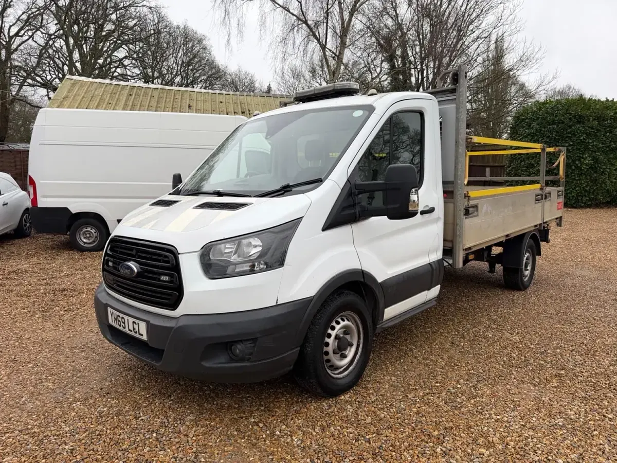 Used Ford Transit S 130 HP (95 kW) 2019 White Cabriolet