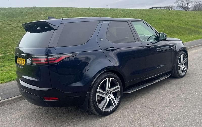 Used Land Rover Discovery 5 HSE Dynamic 2021 Blue SUV