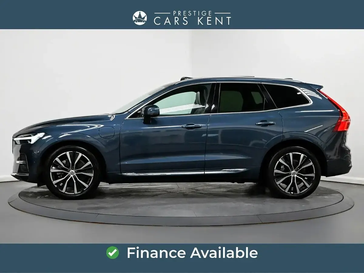 Used Volvo XC60 Ultimate 455 HP (334 kW) 2023 Blue SUV