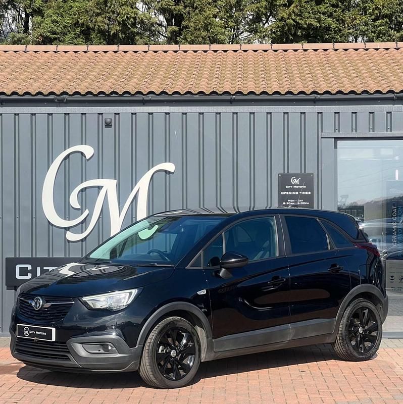 Second-hand Vauxhall Crossland X 2018 Negru SUV
