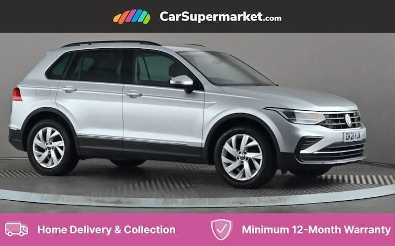 Used 2024 VW Tiguan Life SUV | £18,697 (Super price) - Image 1/4