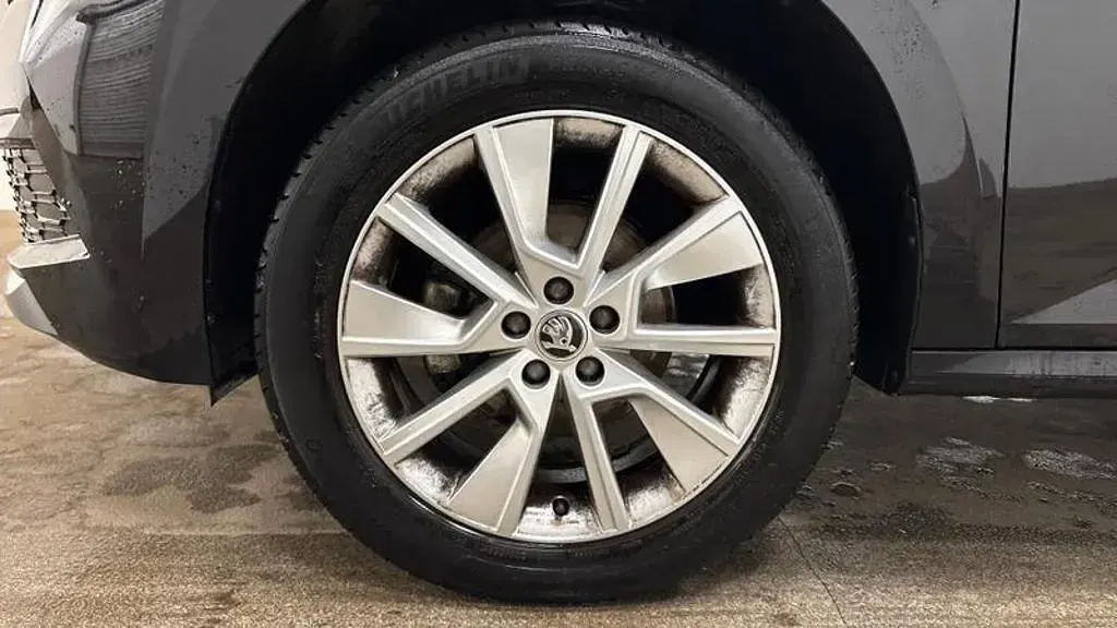Used Skoda Kamiq SE 110 HP (80 kW) 2024 Black SUV