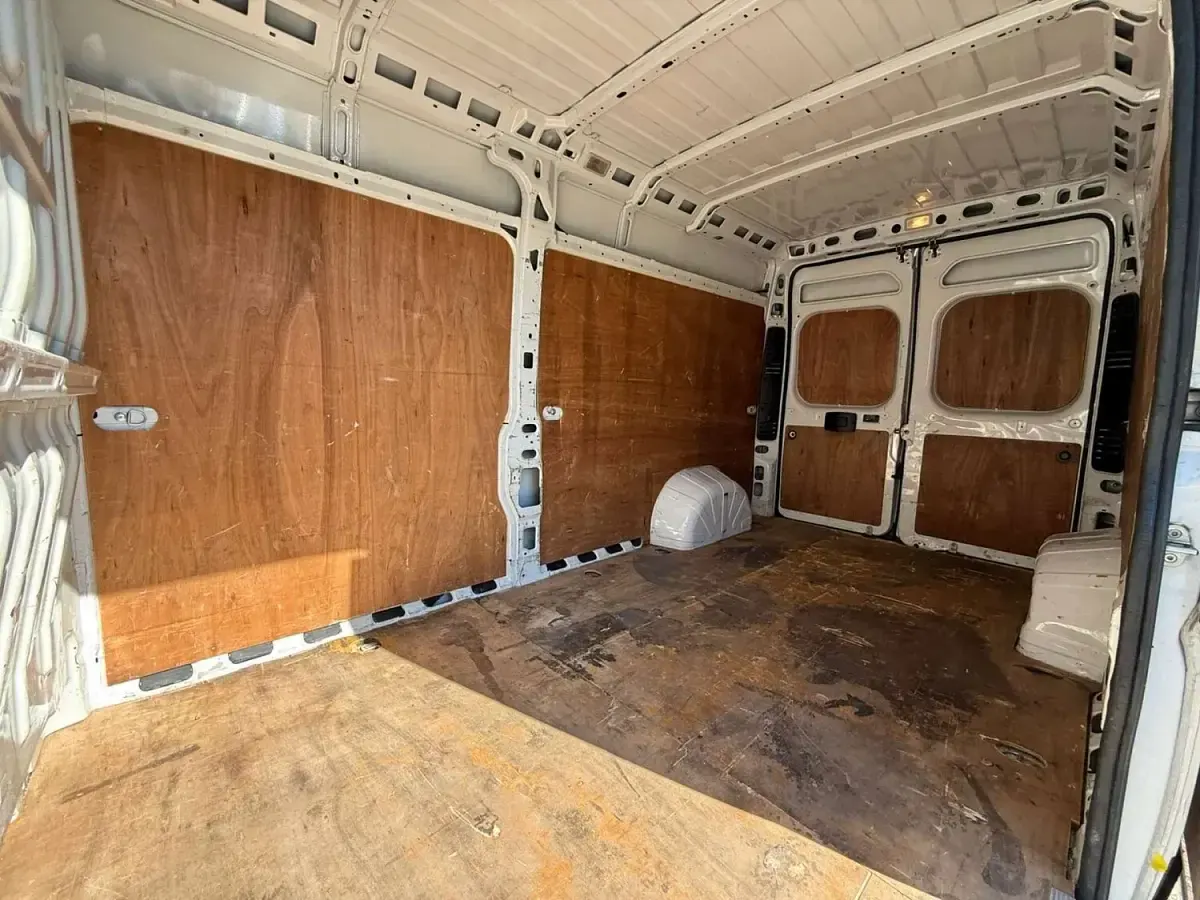 Used Citroën Relay 140 HP (102 kW) 2022 White Van