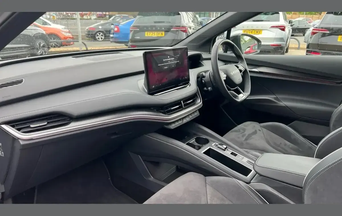 Used Skoda Elroq SportLine 210 kW (286 HP) 2025 Green SUV
